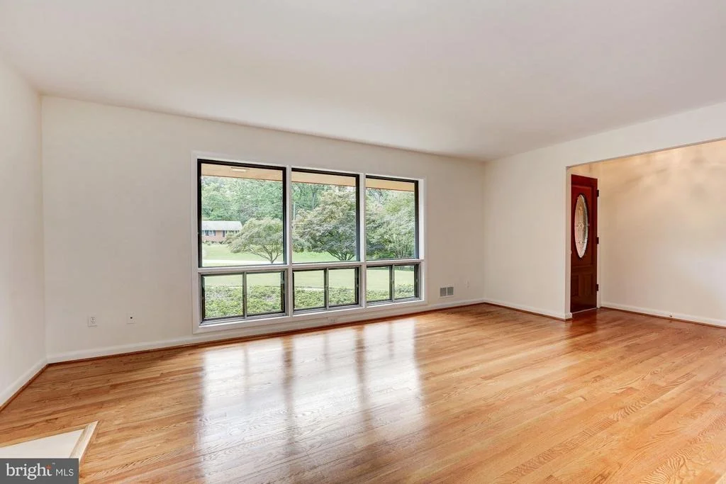 Photo of 100 QUAINT ACRES DRIVE