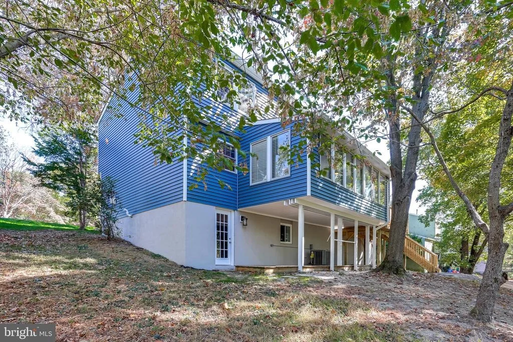 Photo of 5222 LIGHTNING VIEW ROAD