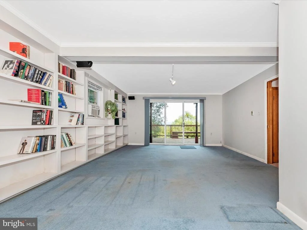 Photo of 7502 RIDGE ROAD