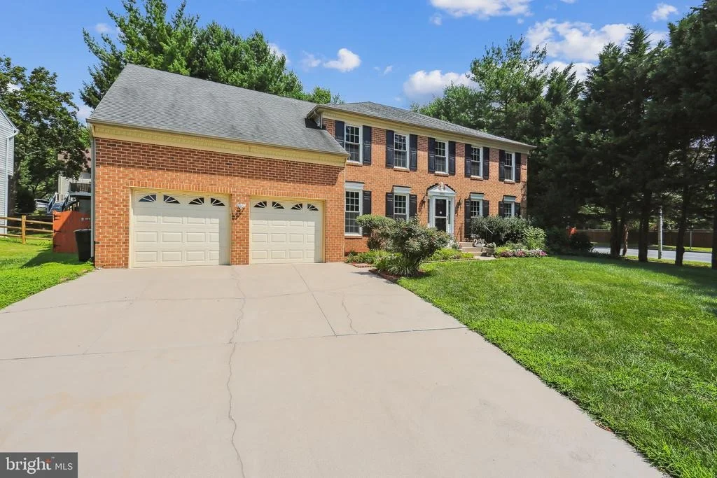 Photo of 19101 FOREST BROOK ROAD