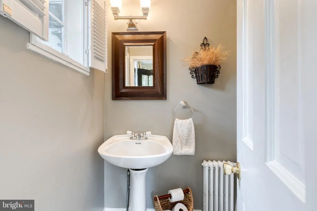 Photo of 304 TAPLOW ROAD