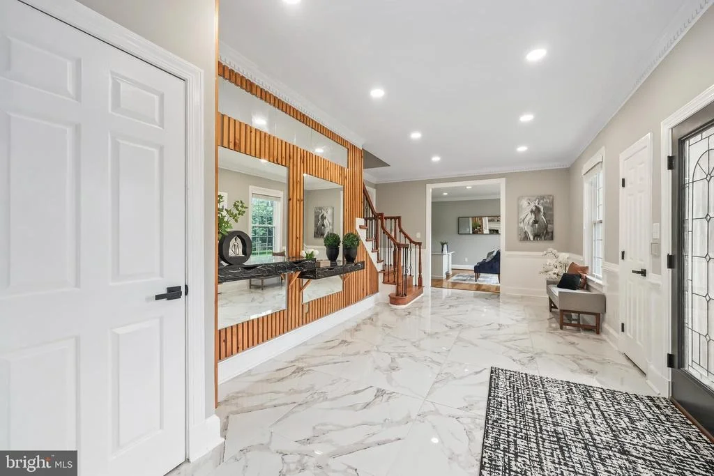 Photo of 517 SENECA ROAD
