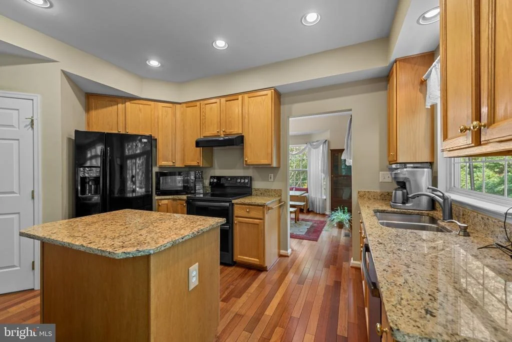 Photo of 6074 AVALON DRIVE SE