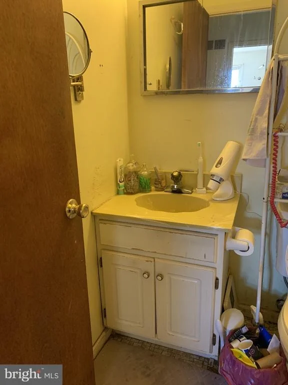 Photo of 117 CHAPEL HILL DRIVE