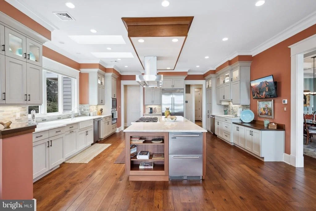 Photo of 11715 RIVER DRIVE