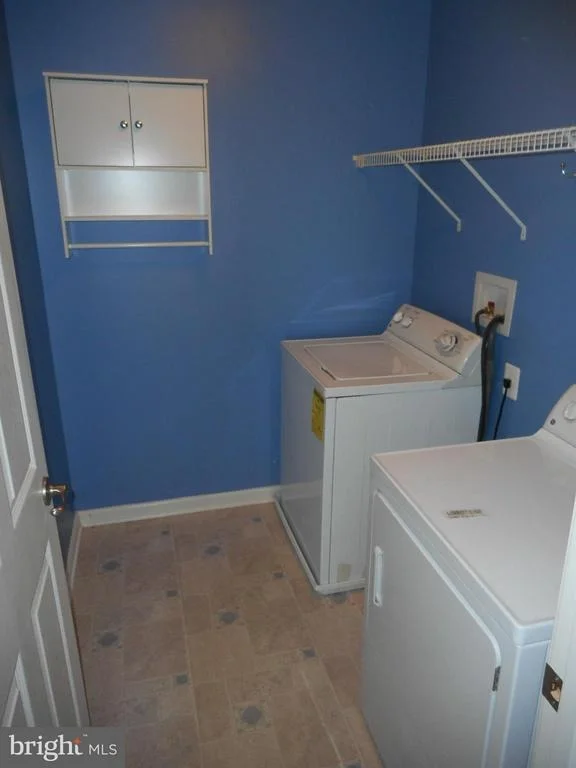 Photo of 2976 KINCAID DRIVE