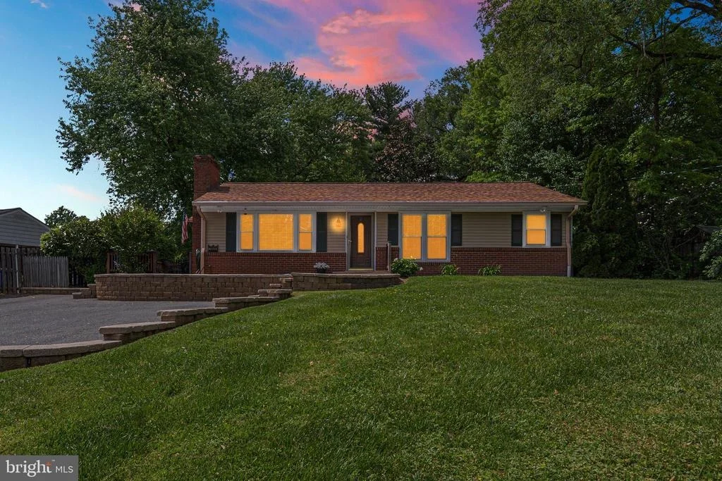 Photo of 26800 HOWARD CHAPEL DRIVE
