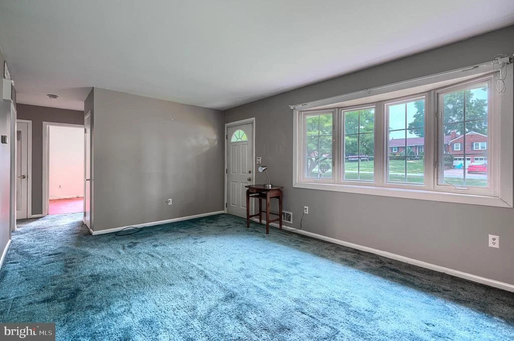 Photo of 323 MONTGOMERY DRIVE
