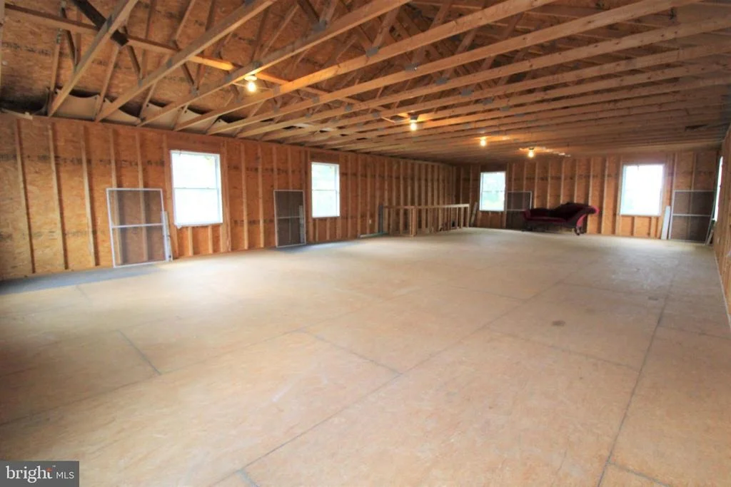 Photo of 10311 LOMOND DRIVE