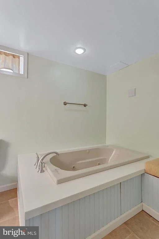 Photo of 362 OLD LINE AVENUE