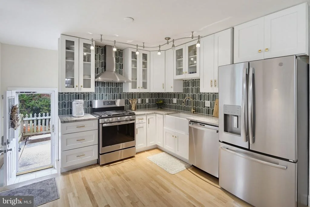 Photo of 1034 DONINGTON CIRCLE