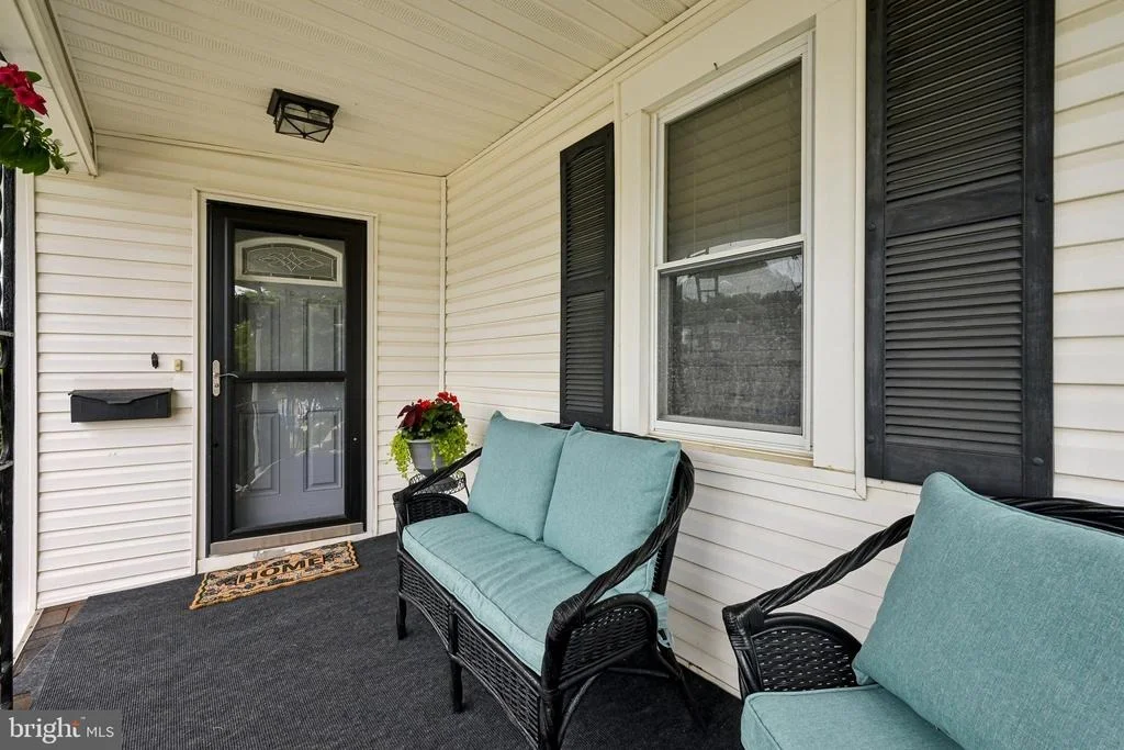 Photo of 211 BARLOW AVENUE