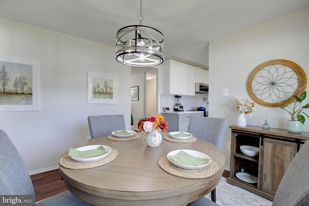 Photo of 5304 DORIS DRIVE