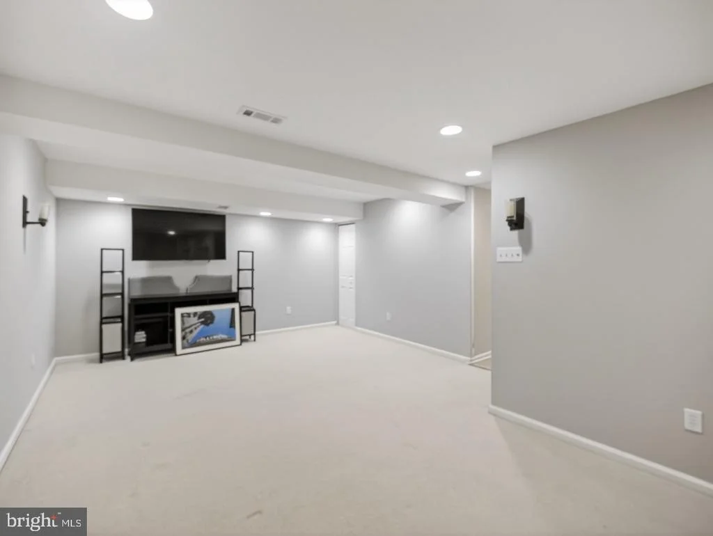 Photo of 4802 GRID STREET