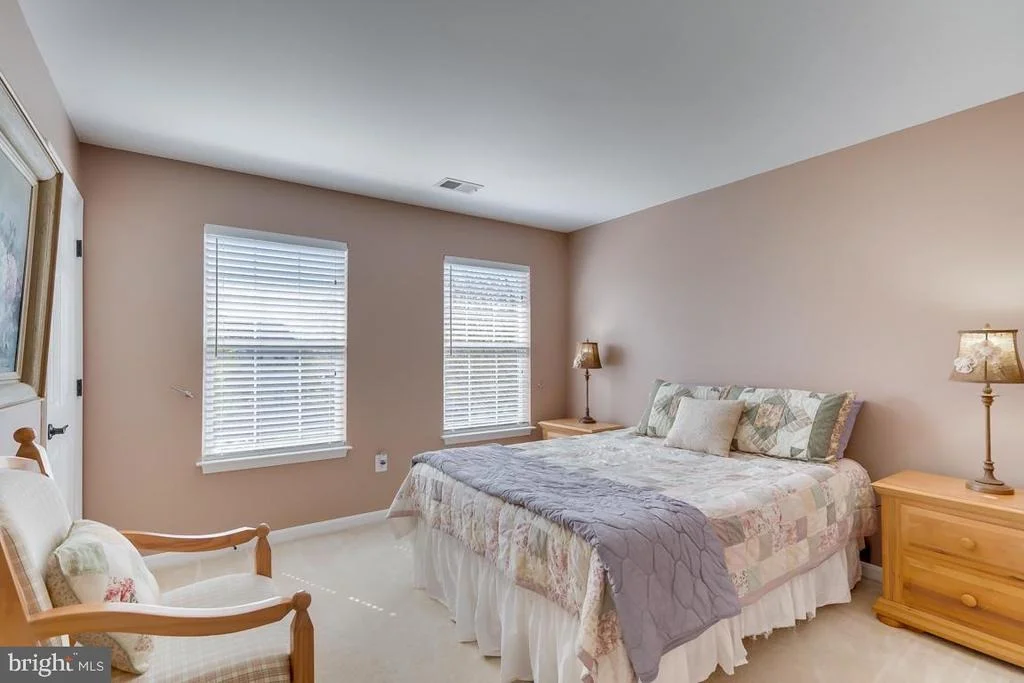 Photo of 17221 PICKWICK DRIVE