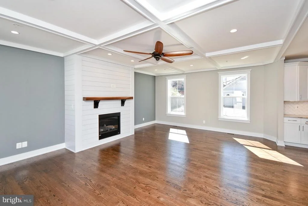 Photo of 4909 QUEENSBURY ROAD