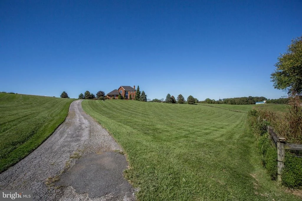 Photo of 840 ARNOLD ROAD