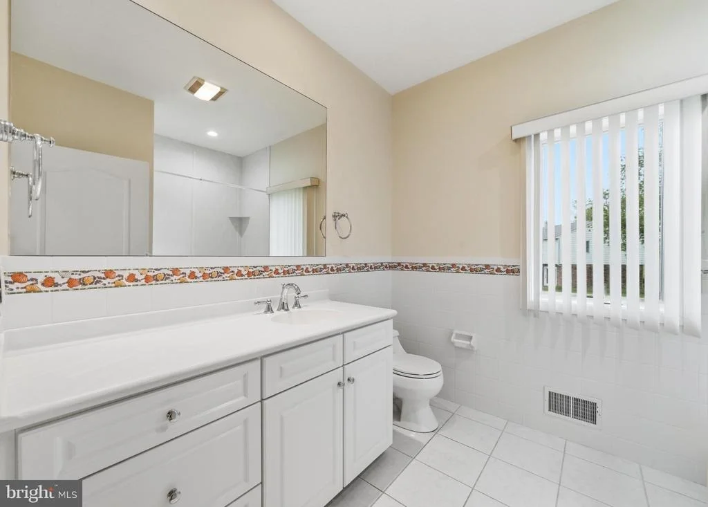 Photo of 160 CLIFFVIEW DRIVE