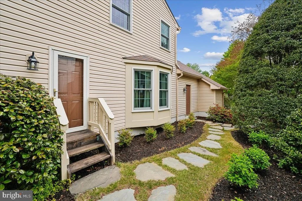 Photo of 12651 THUNDER CHASE DRIVE