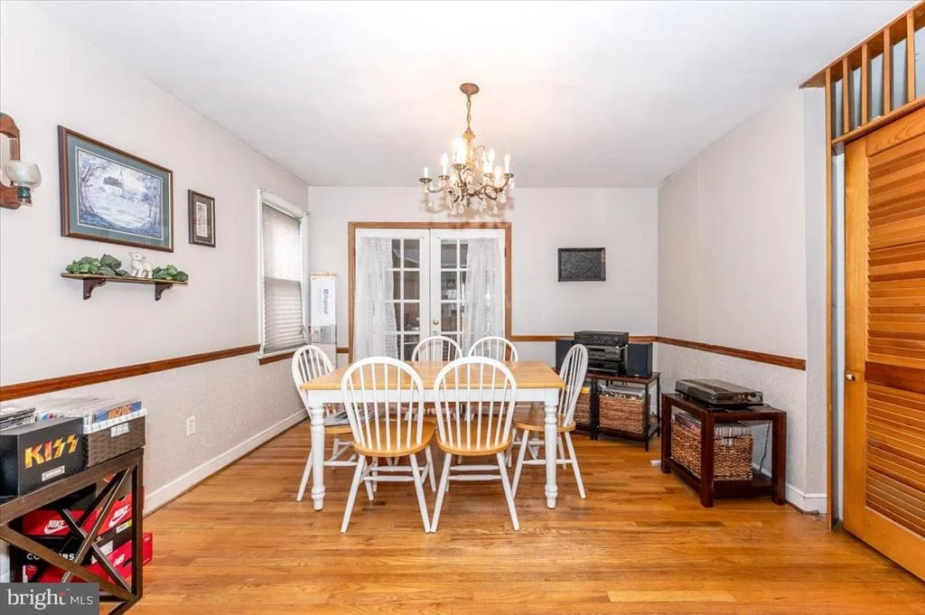 Photo of 239 DEVONSHIRE ROAD NE