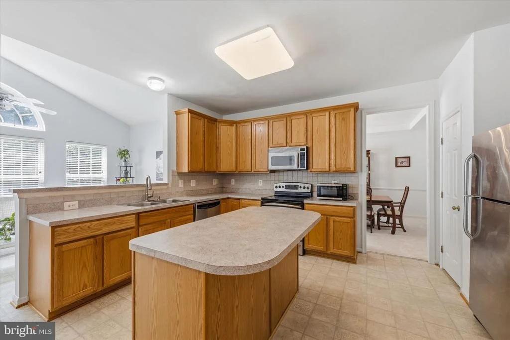 Photo of 11368 WHIPKEY DRIVE