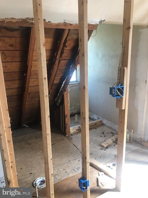 Photo of 4104 TORQUE STREET