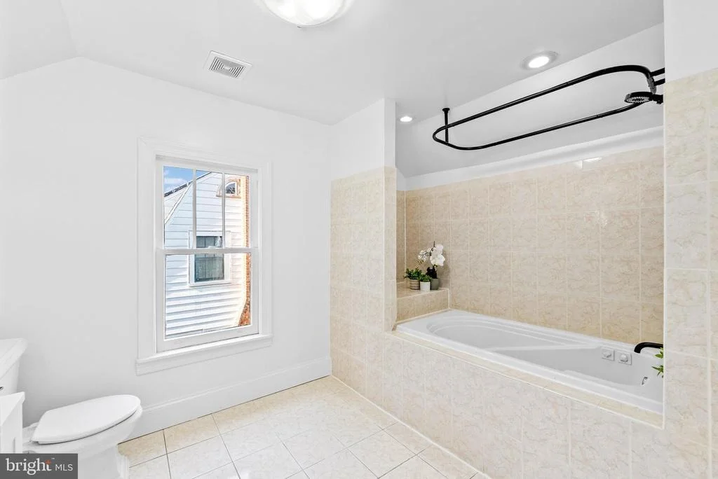 Photo of 232 TUCKERMAN STREET NW
