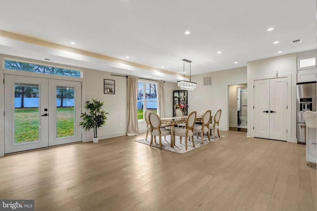 Photo of 8709 YORKSHIRE LANE