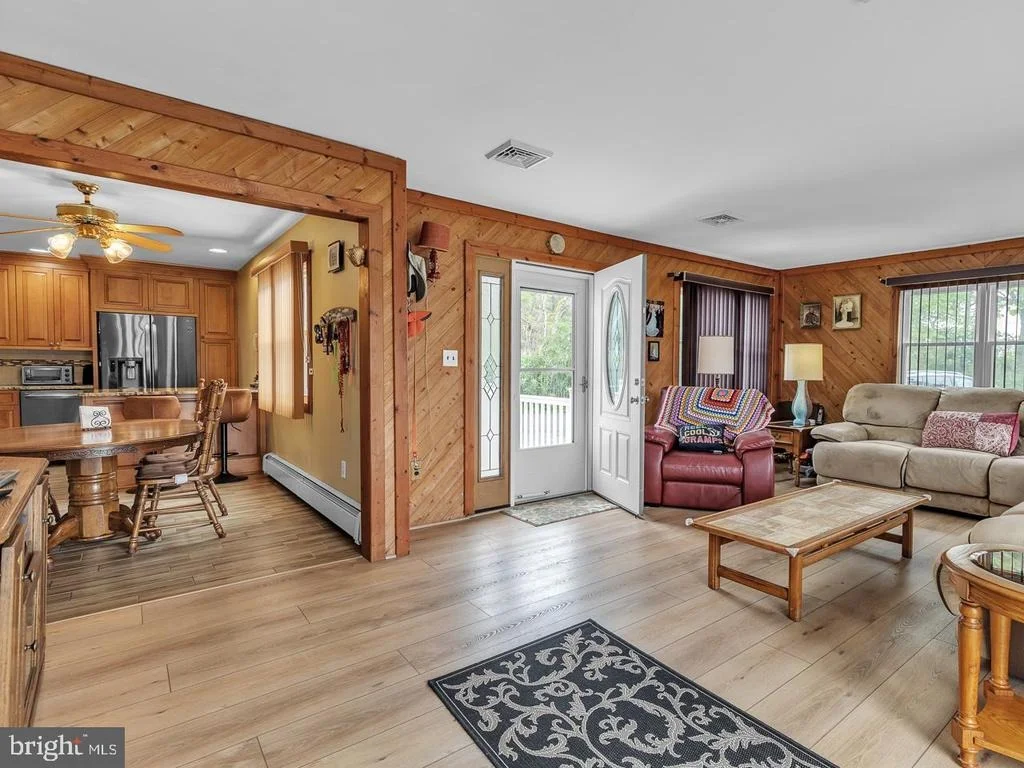 Photo of 18 BEACON DRIVE