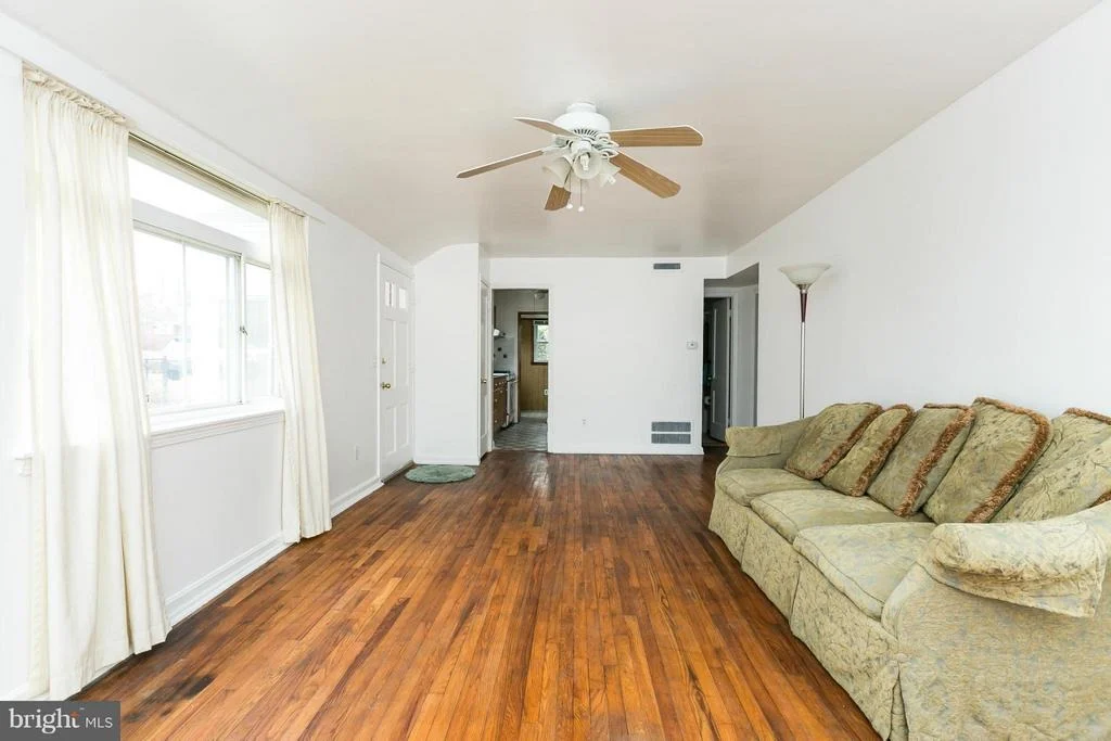 Photo of 12102 GRANDVIEW AVENUE