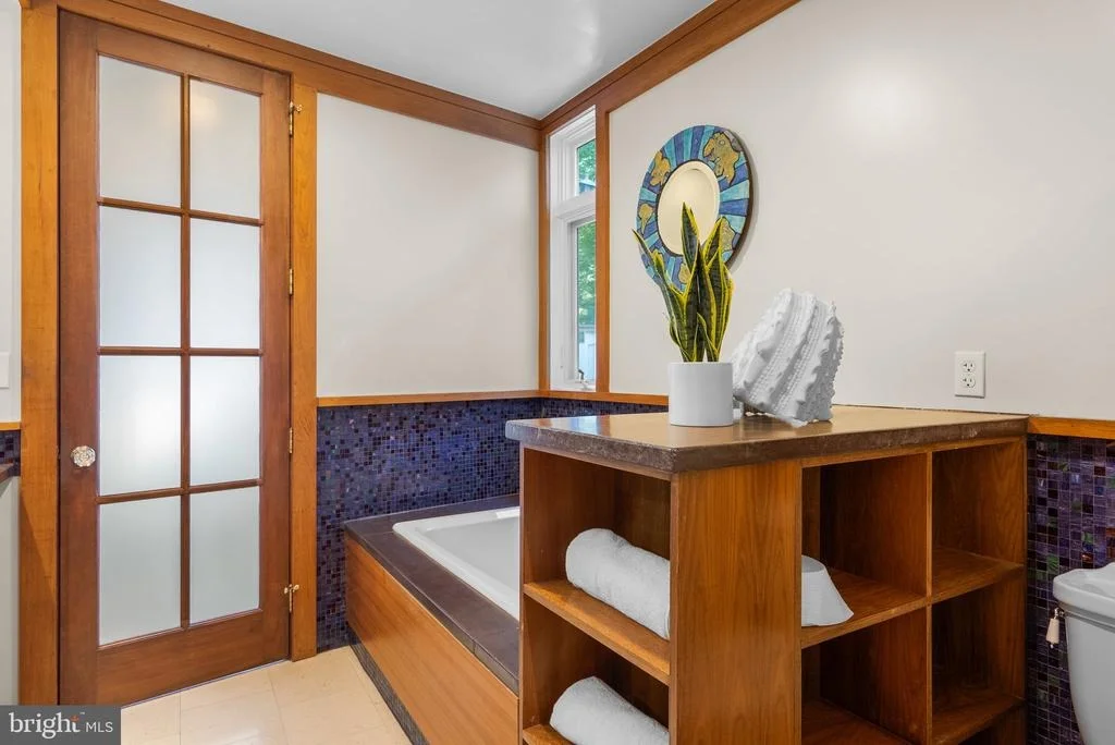 Photo of 1118 DALE DRIVE