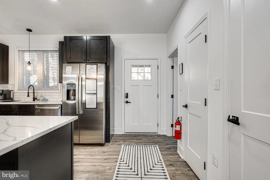 Photo of 1355 GREENVIEW DRIVE