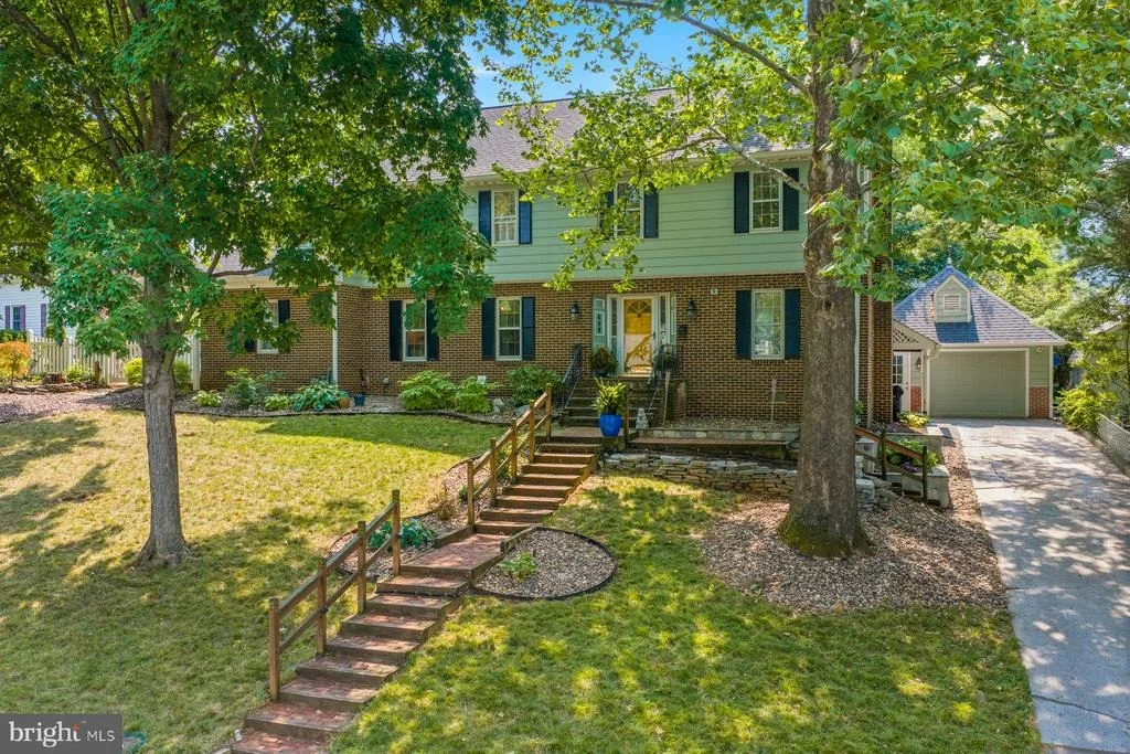 Photo of 608 BELLVIEW AVENUE
