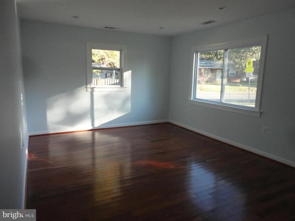 Photo of 6101 MAIN STREET