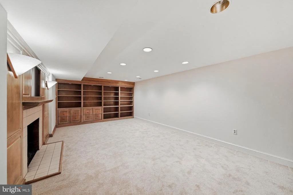 Photo of 10601 SWEETBRIAR PARKWAY