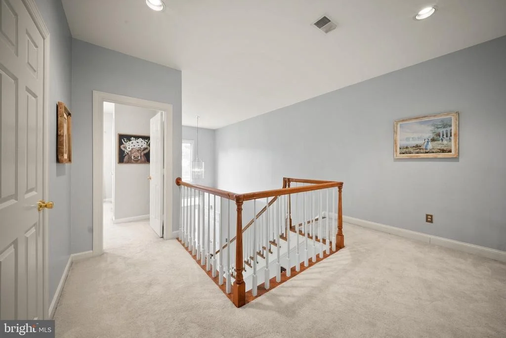 Photo of 4280 LAWNVALE DRIVE