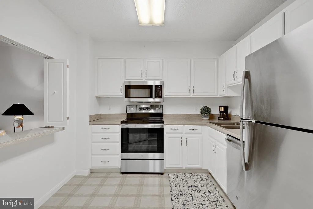 Photo of Unit 407 at 14805 PENNFIELD CIRCLE