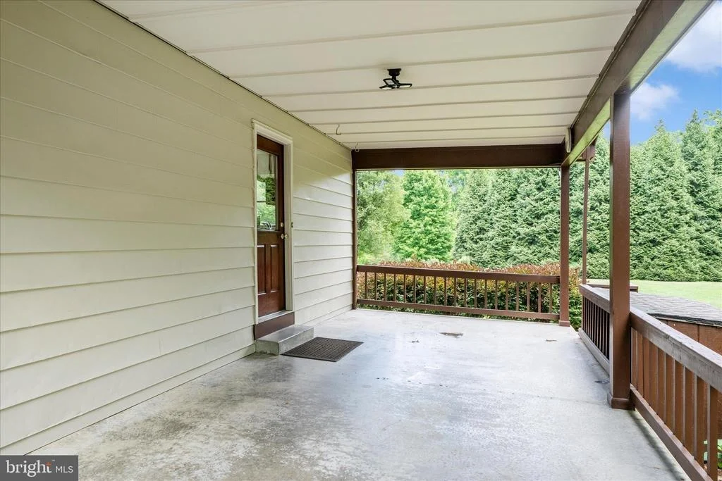 Photo of 8604 BURNT HICKORY CIRCLE