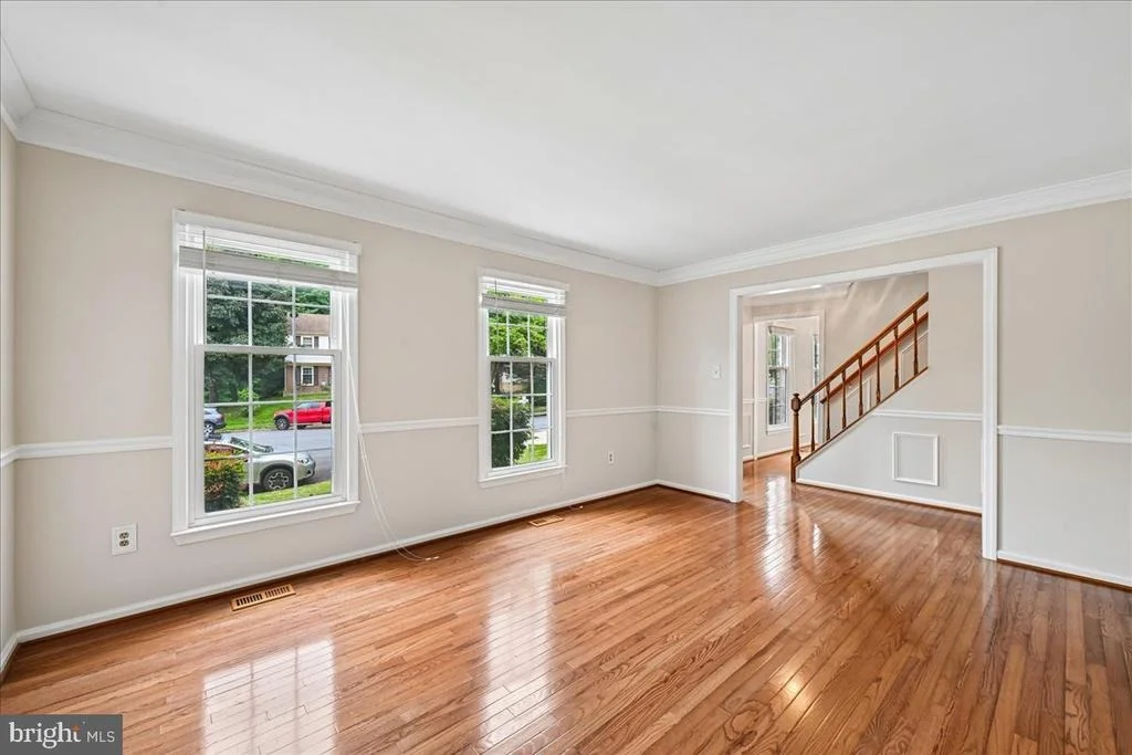 Photo of 7592 RUXTON DRIVE