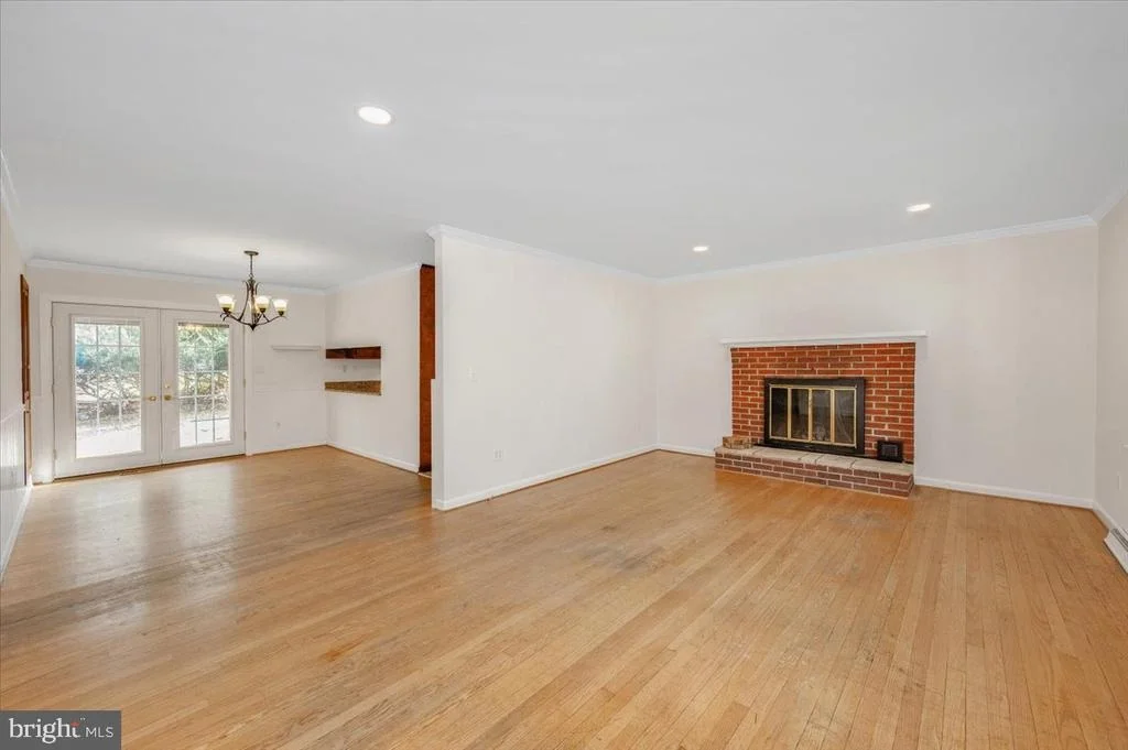 Photo of 9214 WARFIELD ROAD