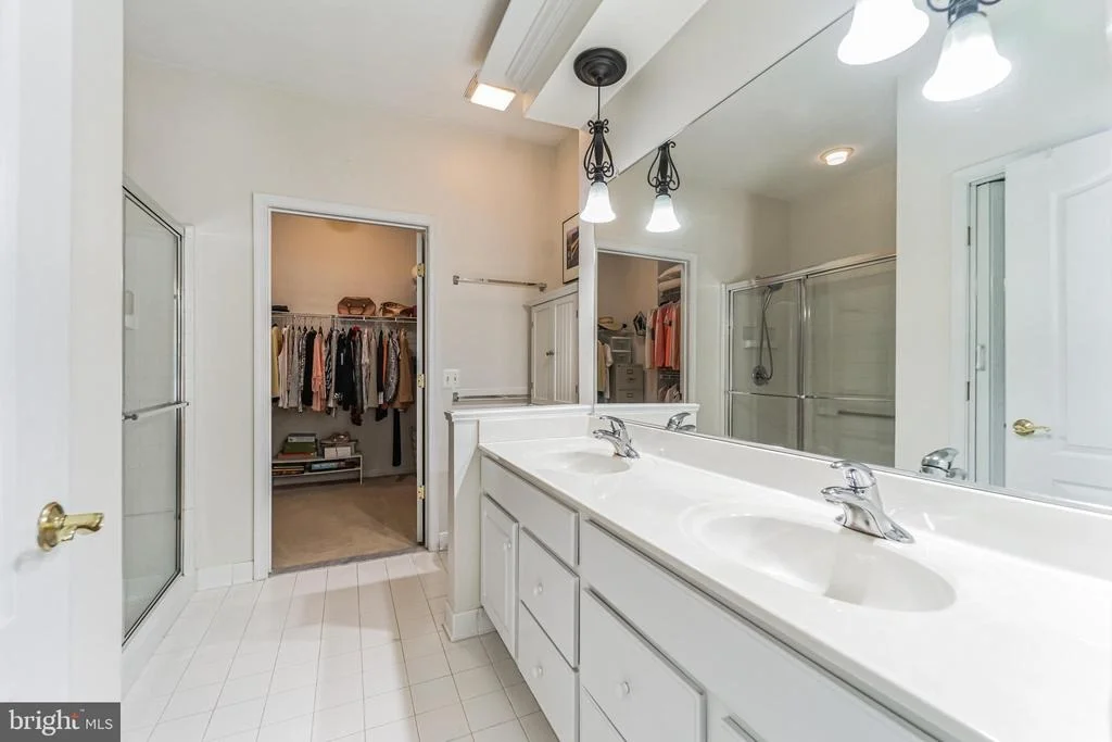 Photo of Unit 2 at 678 EMERALD WAY
