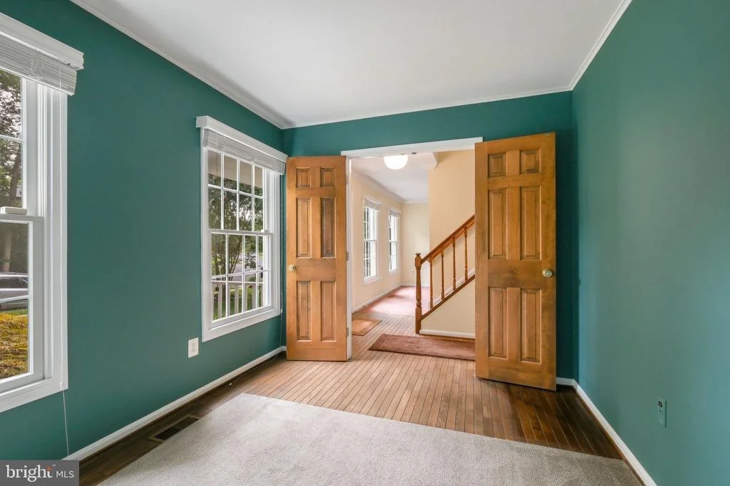 Photo of 118 SUMMIT HALL ROAD