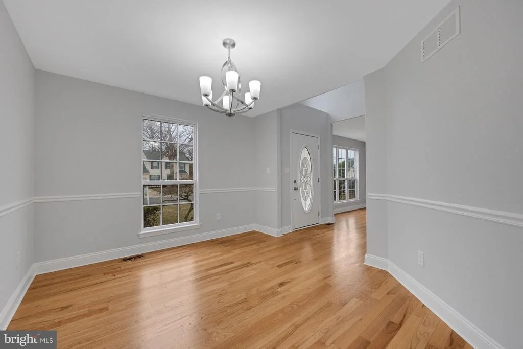 Photo of 319 W FOX TRAIL