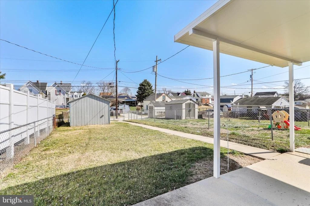 Photo of 1024 POPE AVENUE
