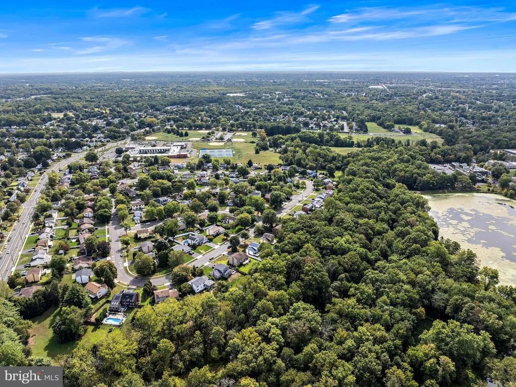 Photo of 52 COLLEEN CIRCLE