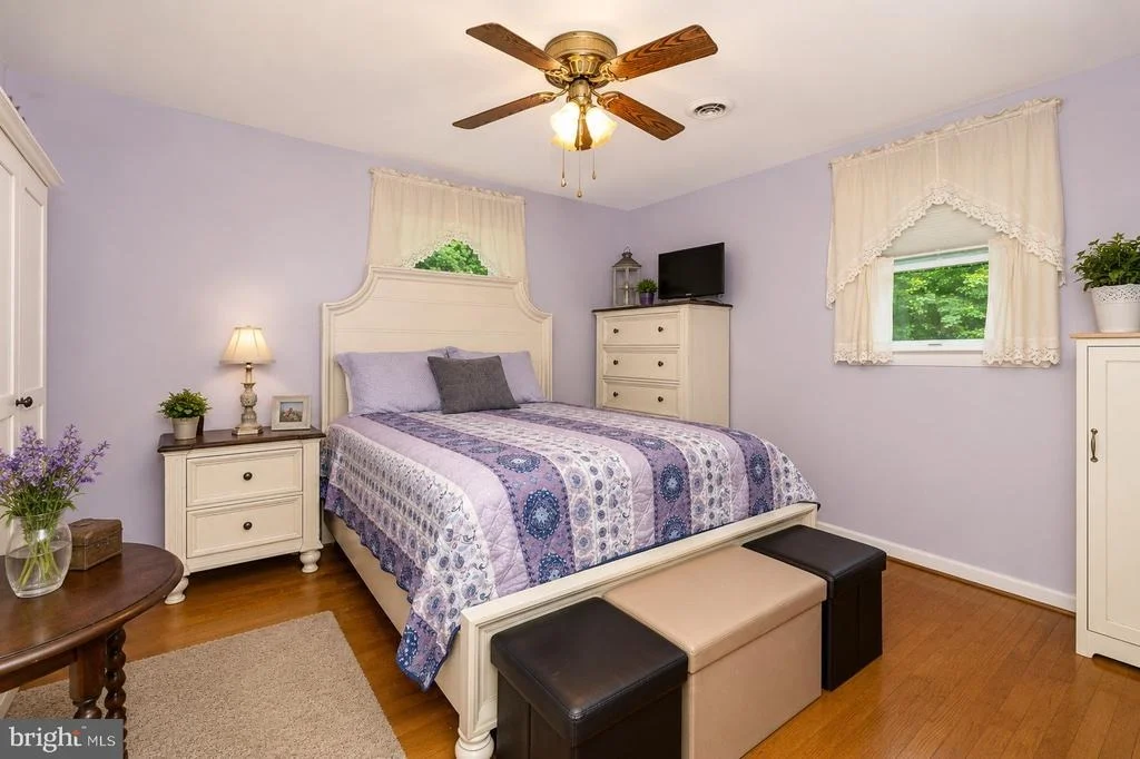 Photo of 6213 WHITE OAK DRIVE