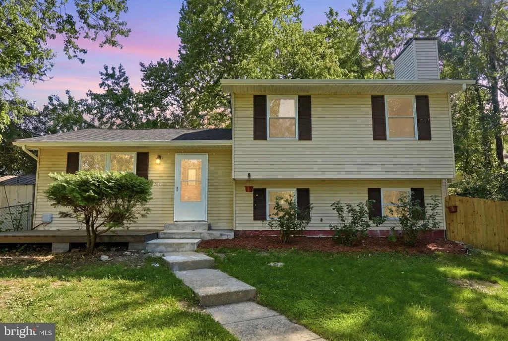 Photo of 7251 STRAWBERRY PLACE