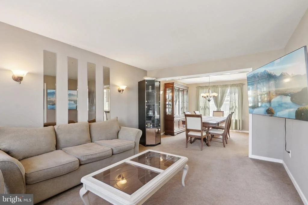 Photo of 187 COMPASS ROAD
