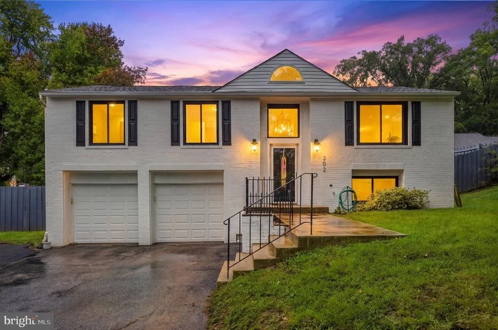 Photo of 302 TAURUS DRIVE