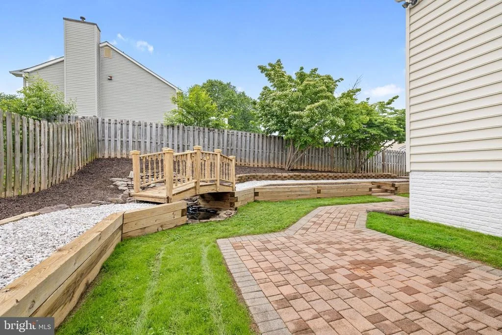Photo of 5842 RIVERSIDE DRIVE